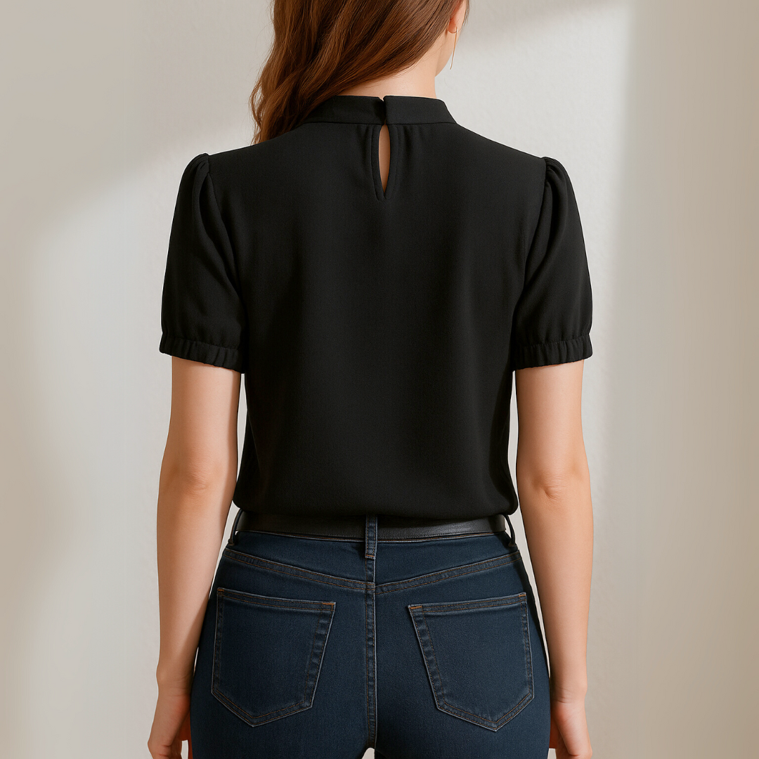 Inge™ | Blusa Negra Plisada con Mangas Abiertas